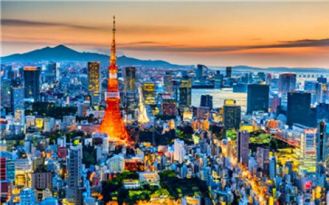 日本法政大学留学费用表及排名概览